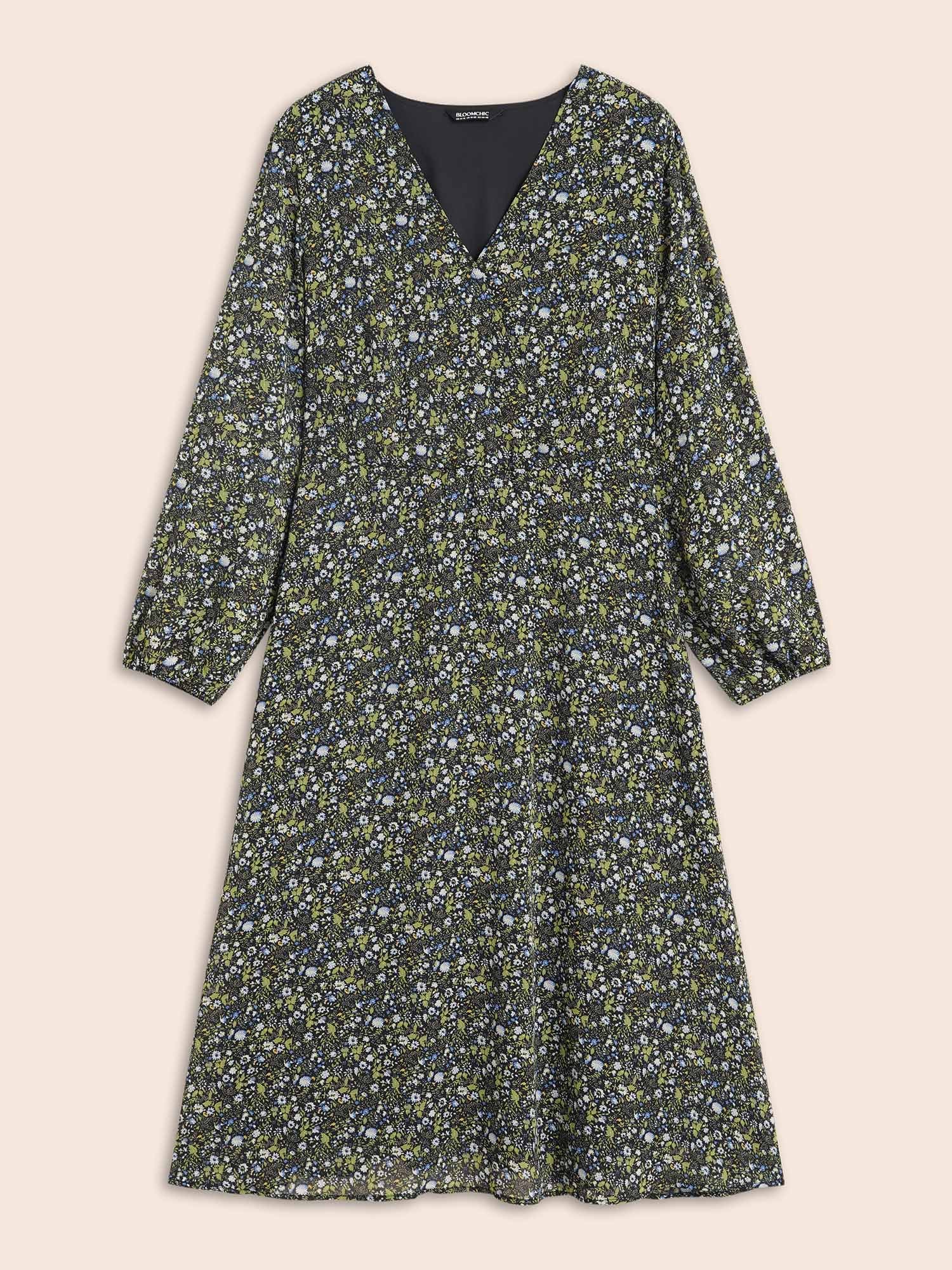 Ditsy Floral Overlap Collar Midi Dress