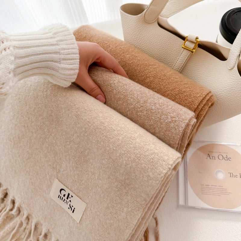 Women's Minimalist Solid Color Imitation Cashmere Tassel Scarf