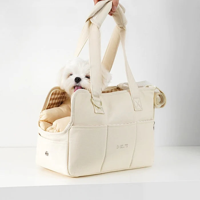 Portable shoulder handbag for Dogs  and Cats