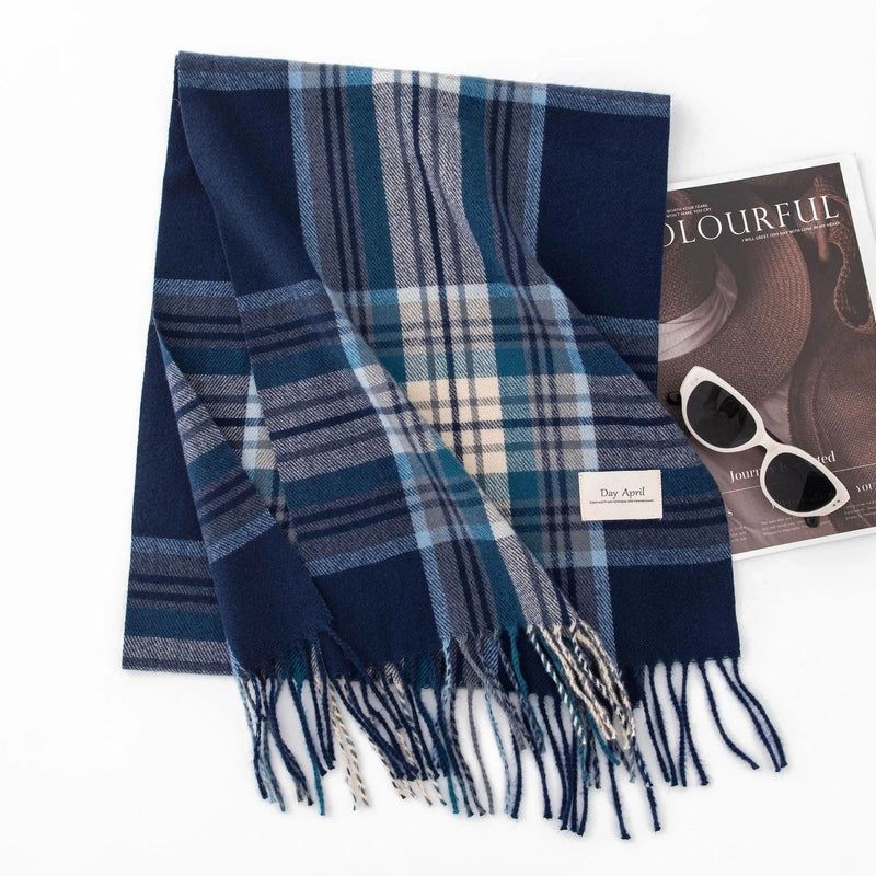 Women's Casual Elegant Minimalist Lattice Polyester Tassel Scarf