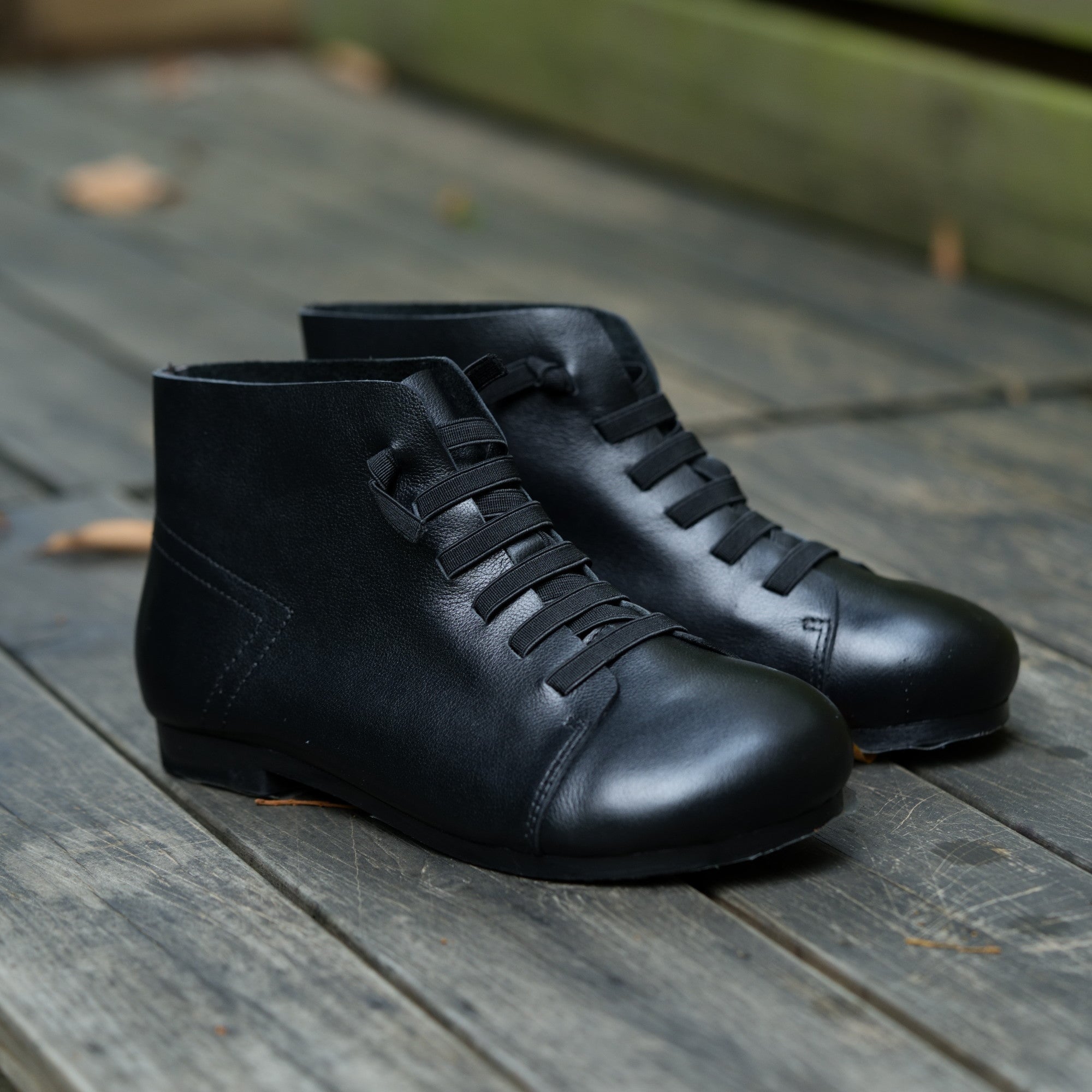 Mori Girl Handmade Flat Barefoot Ankle Booties Soft Leather Shoes In Coffee/Black