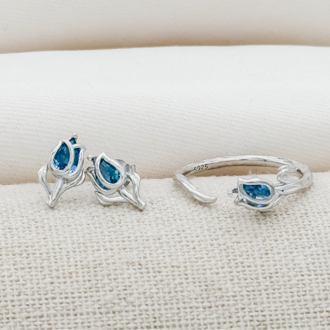 Blooming Tulip Ring & Earring Set
