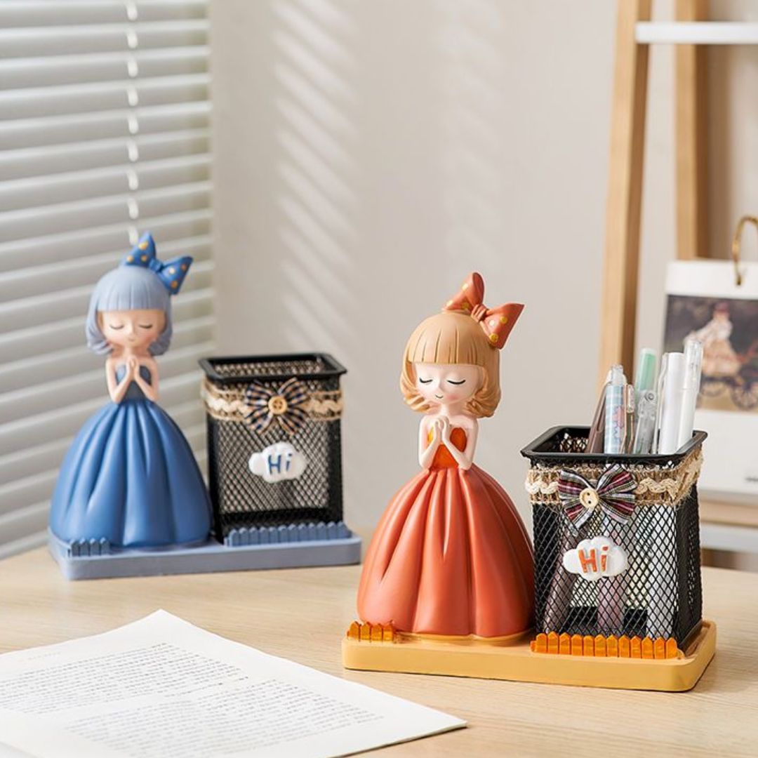 Cute Creative Office Pen Holder