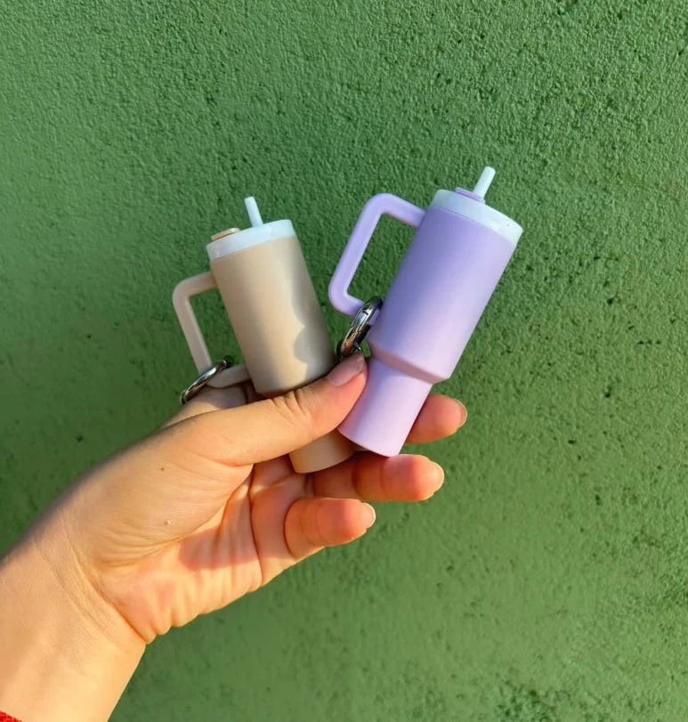 CUTE TUMBLER KEYCHAIN