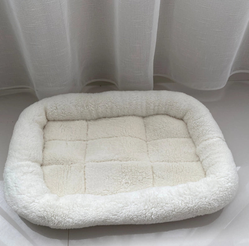 Minimalist Classic Style Wood Solid Color Pet Bed