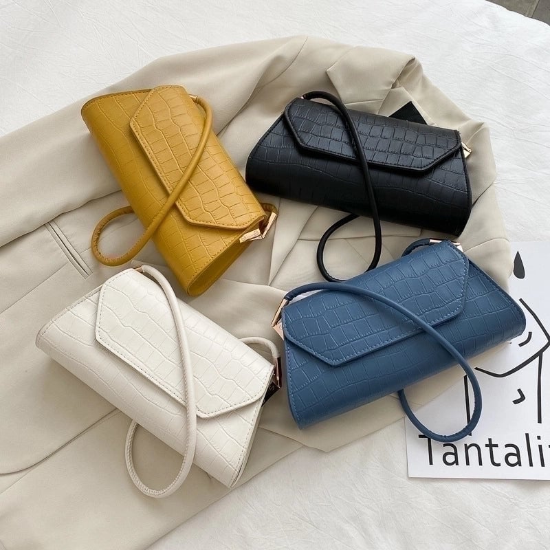Women's Medium Pu Leather Solid Color Streetwear Square Magnetic Buckle Shoulder Bag