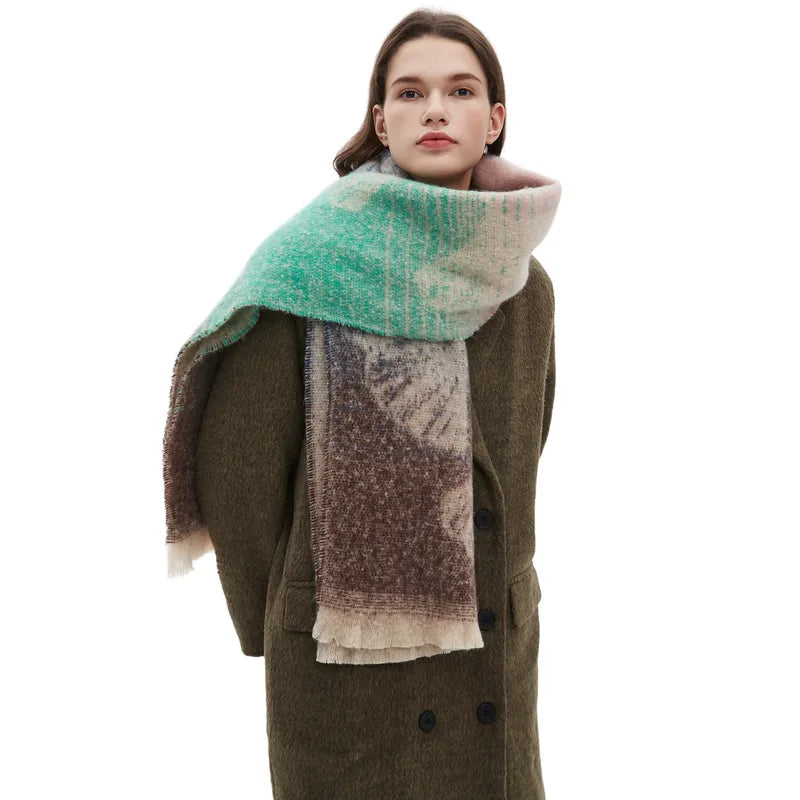 Unisex Casual Minimalist Ginkgo Leaf Polyester Scarf