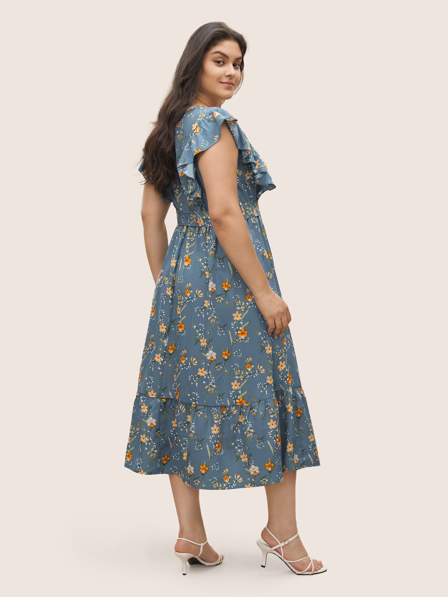 Ditsy Floral Flutter Trim Pocket Layered Hem Dress