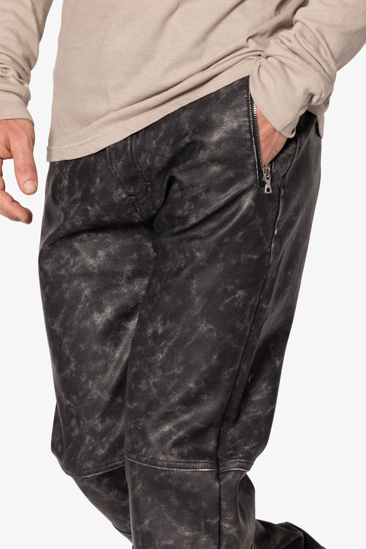 V706 Washed Leather Pants - Black