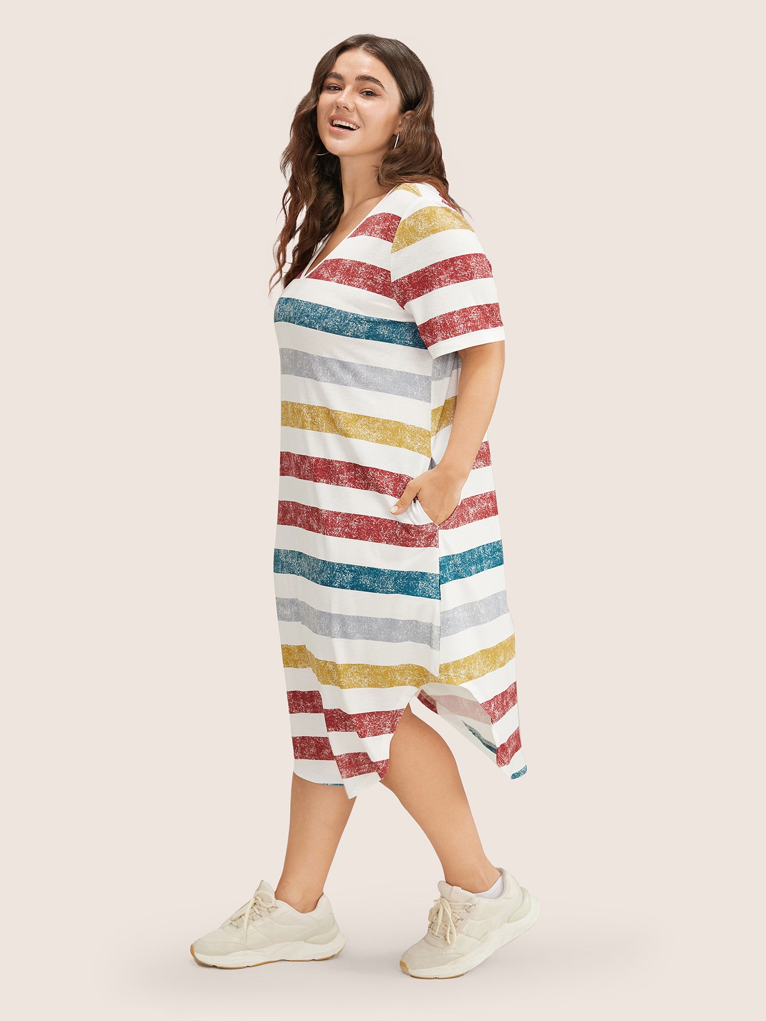 Striped Contrast Arc Hem V Neck Pocket Dress