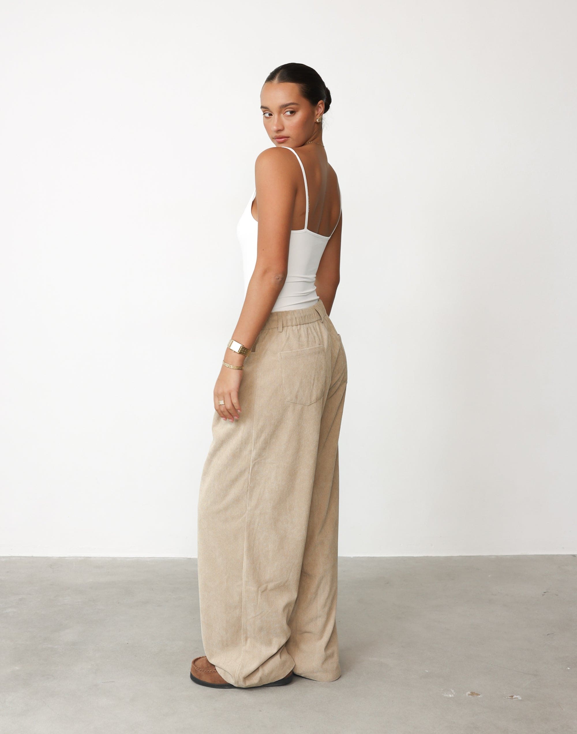 Slouched Tie Up Pant (Latte) - By Lioness