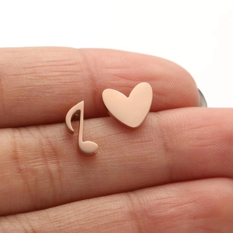 1 Pair IG Style Minimalist Ice Cream Heart Shape Notes Asymmetrical Plating 304 Stainless Steel 18K Gold Plated Ear Studs