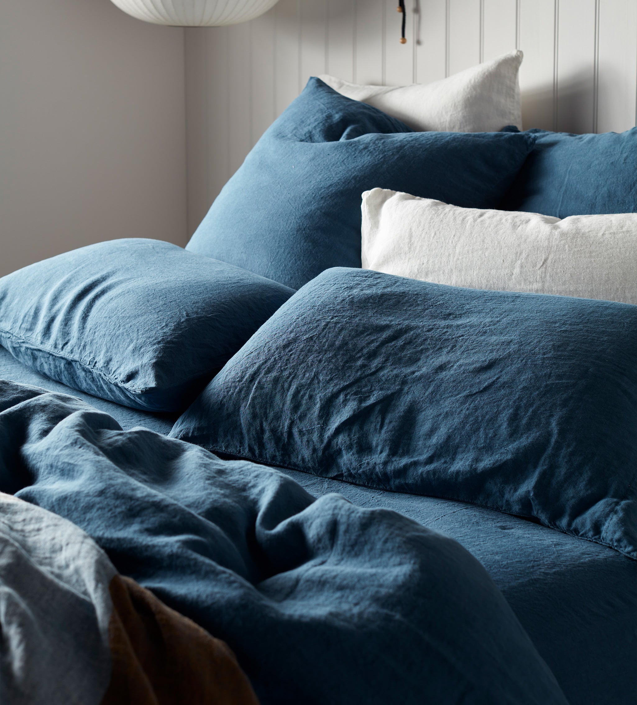 Peacock 100% Linen Pillowcase
