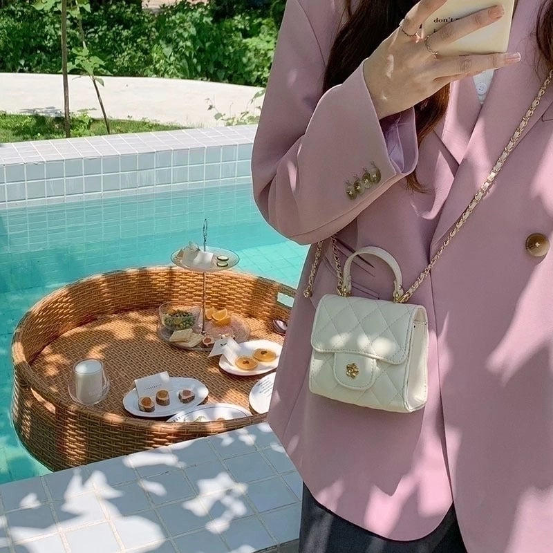 Women's Mini Pu Leather Solid Color Basic Square Magnetic Buckle Handbag