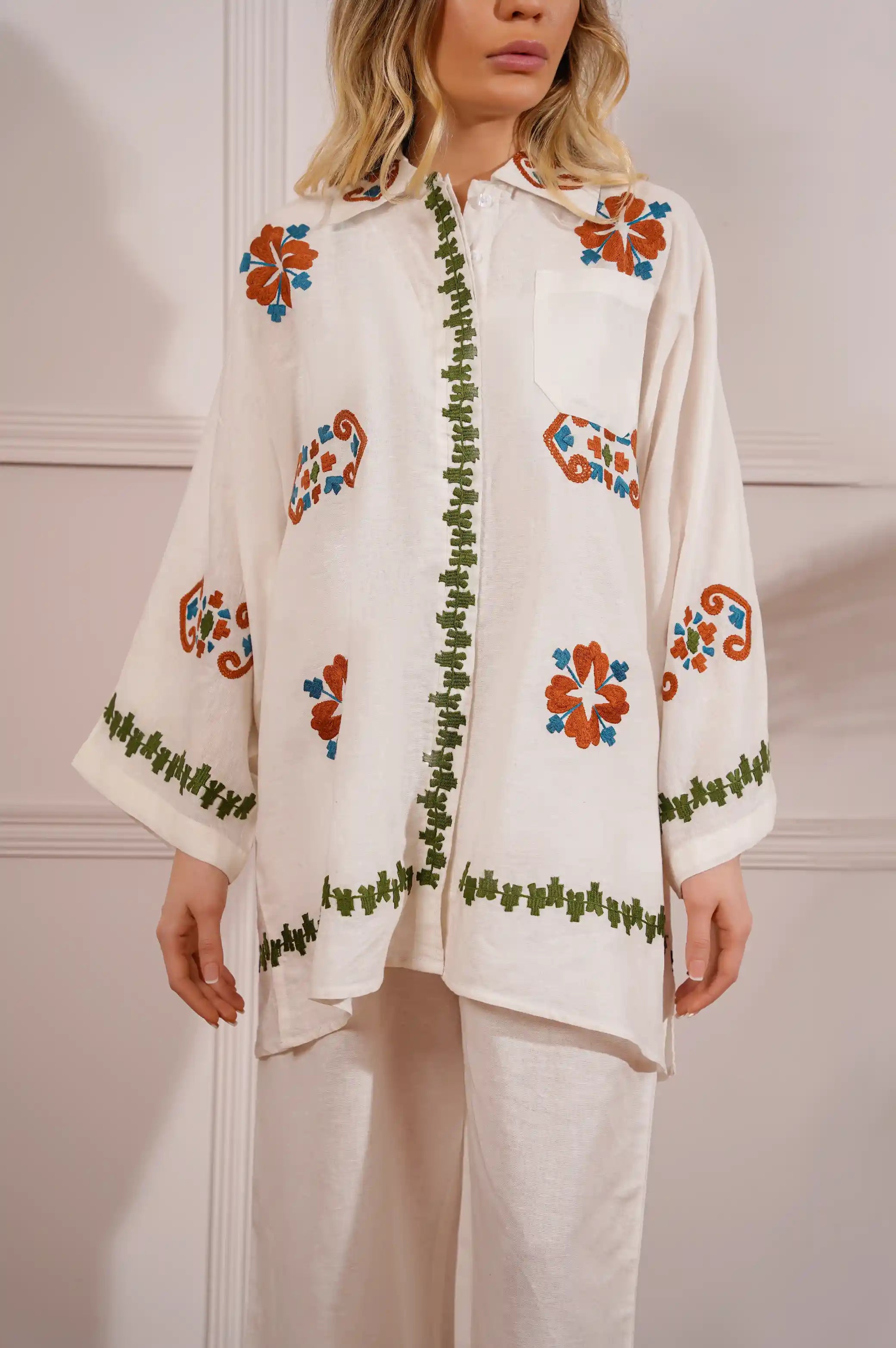 MOROCCAN EMBROIDERED MATCHING SET