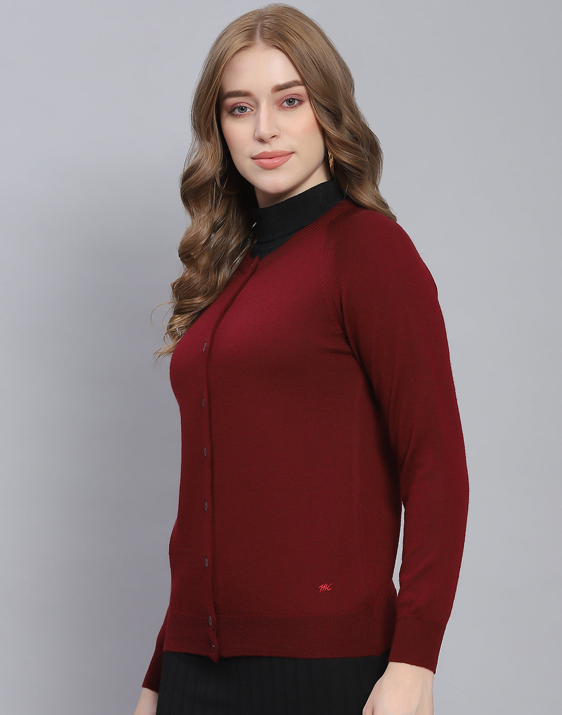 Women Maroon Solid Round Neck Full Sleeve Cardigan