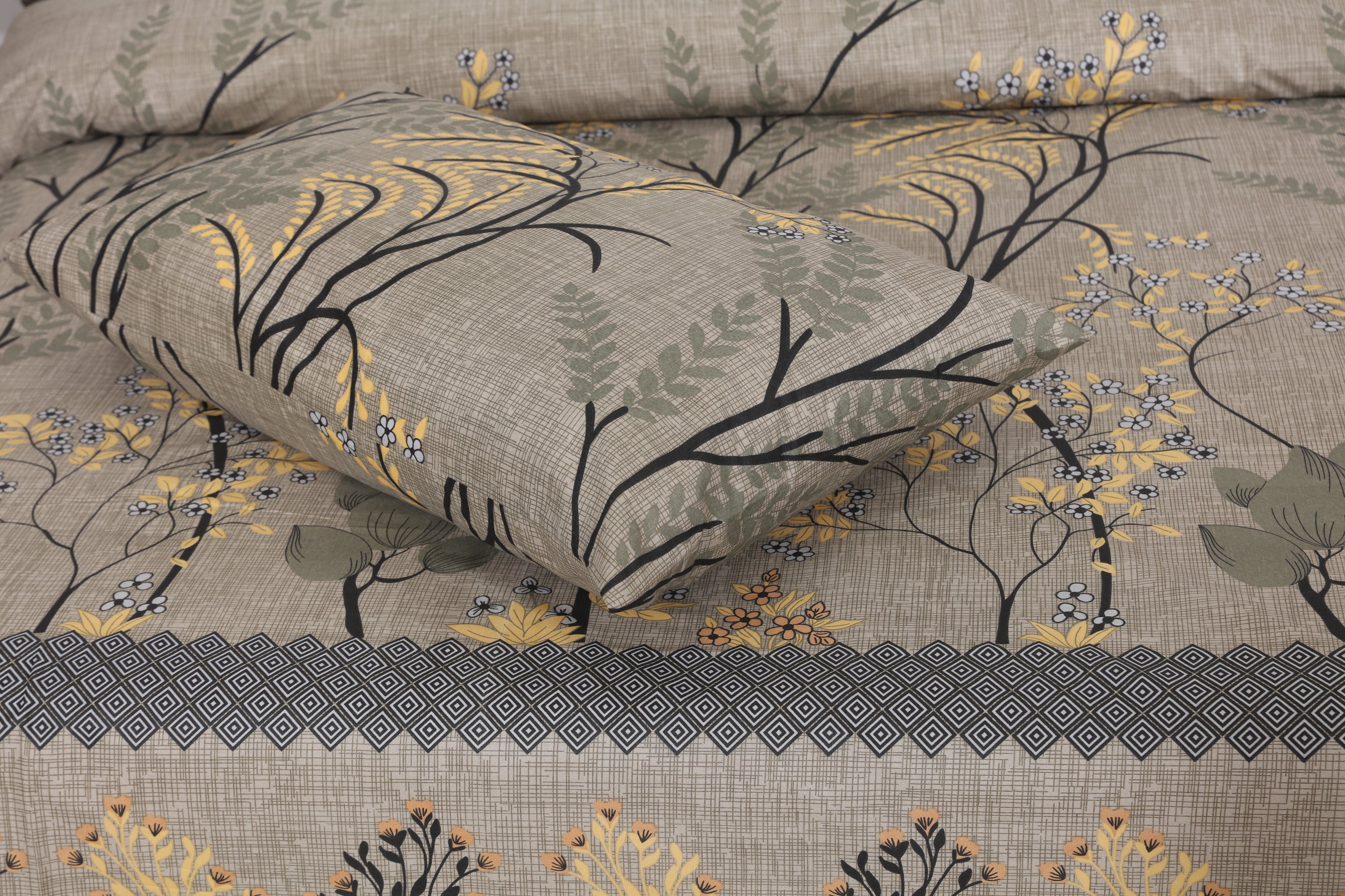 Ivra-Bed Sheet Set