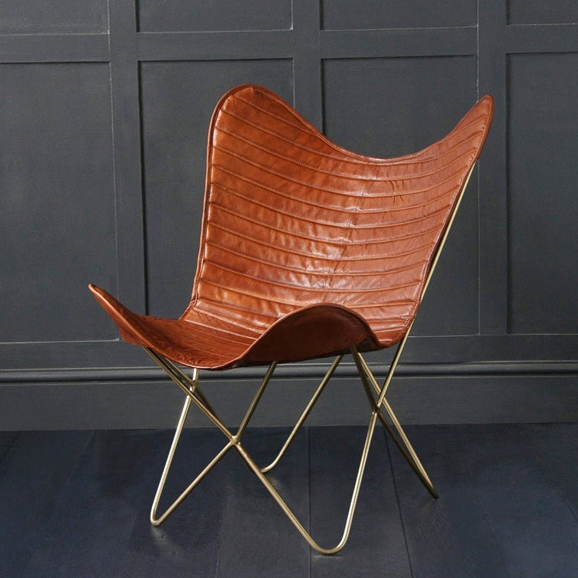 Outline Butterfly Chair