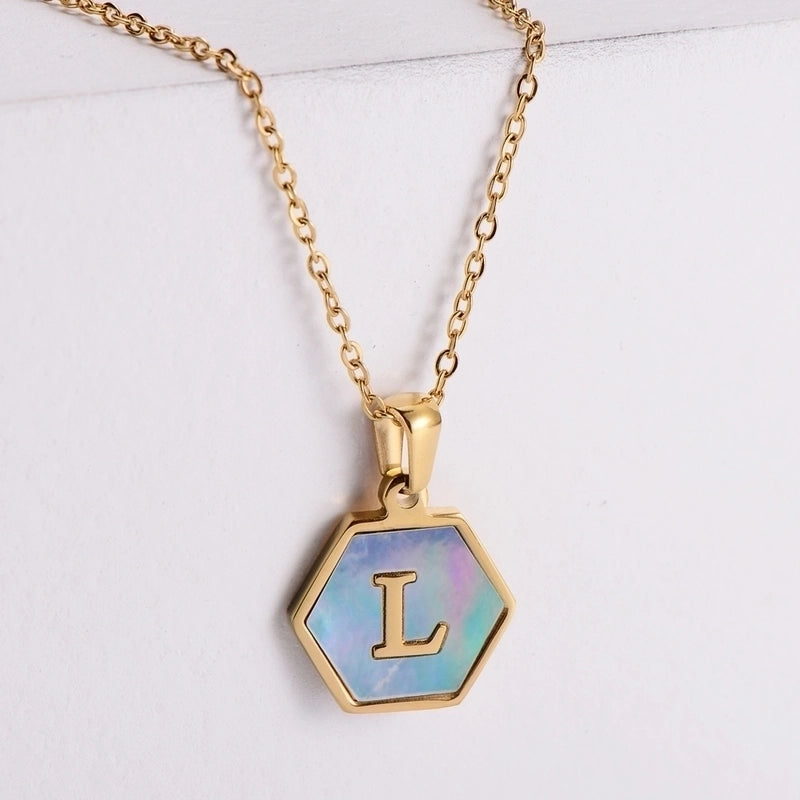 304 Stainless Steel 18K Gold Plated Minimalist Plating Letter Shell Pendant Necklace