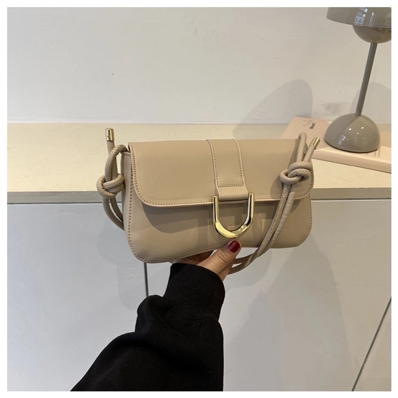 Women's Small Pu Leather Solid Color Streetwear Square Magnetic Buckle Shoulder Bag