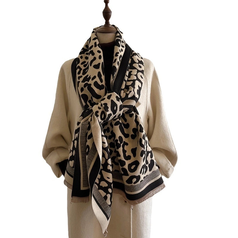 Unisex Minimalist Leopard Imitation Cashmere Scarf