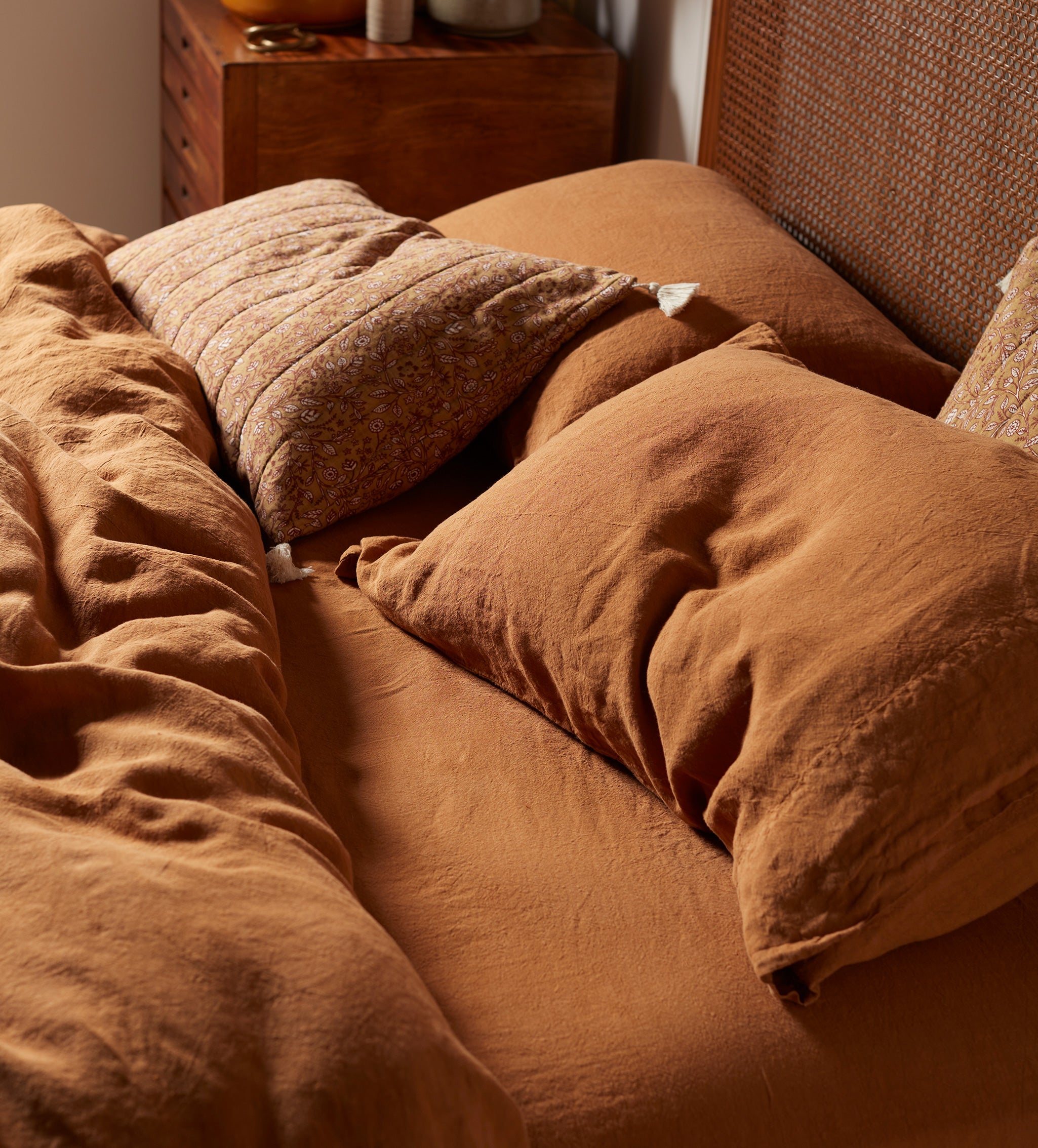 Amber 100% Linen Duvet Cover