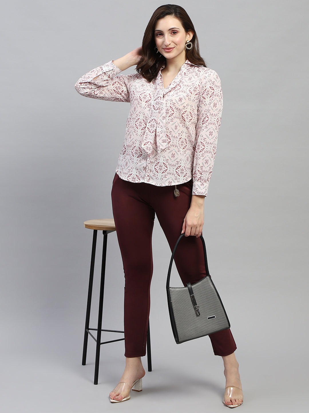 Women Pink Printed Collar Full Sleeve Top