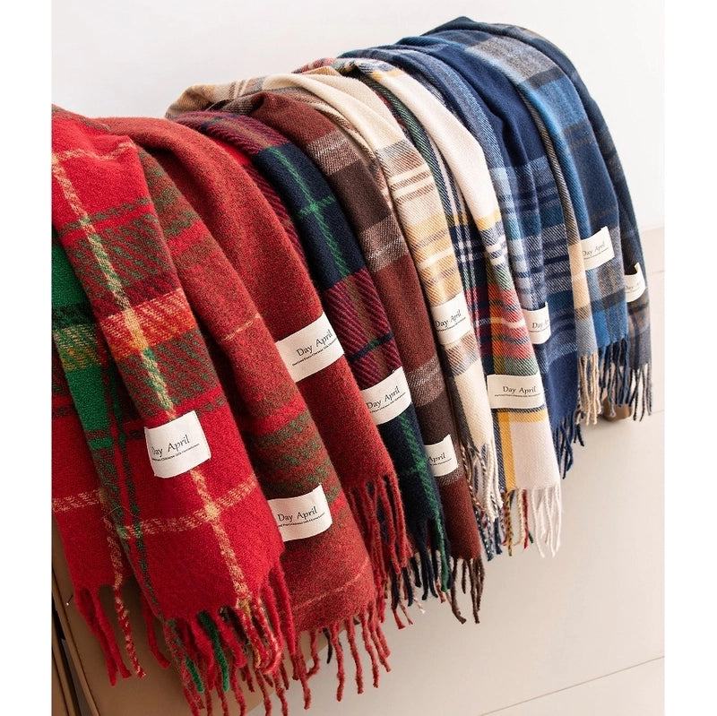 Women's Casual Elegant Minimalist Lattice Polyester Tassel Scarf