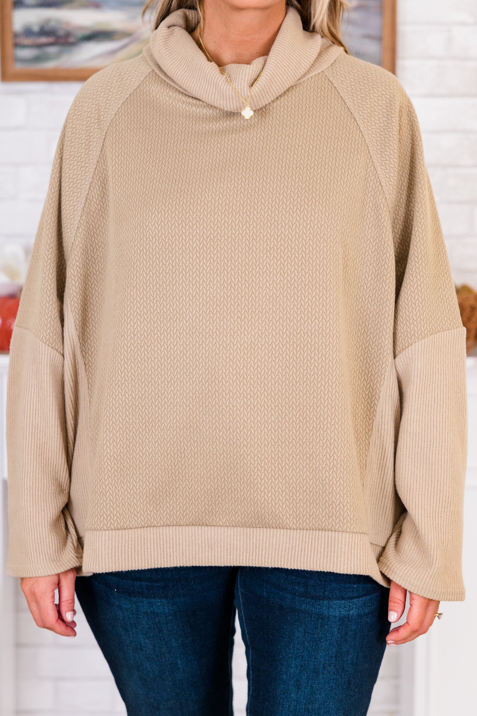 Cinnamon Harvest Pullover. Mocha