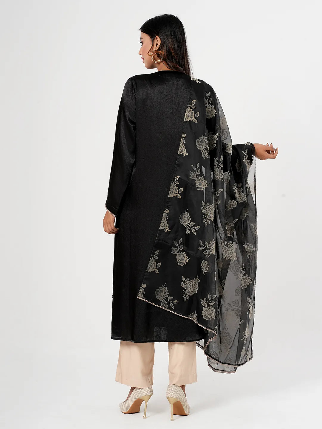 Salwar kameez Dupatta