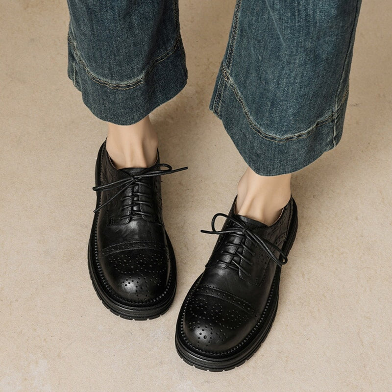 Vintage British Brogue Shoes - Round Toe Low-Heel Lace-Up Oxfords Black/Brown