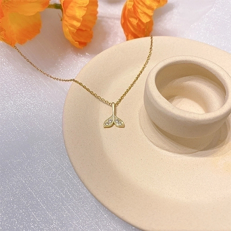 Titanium Steel Lady Inlay Heart Shape Flower Artificial Gemstones Pendant Necklace