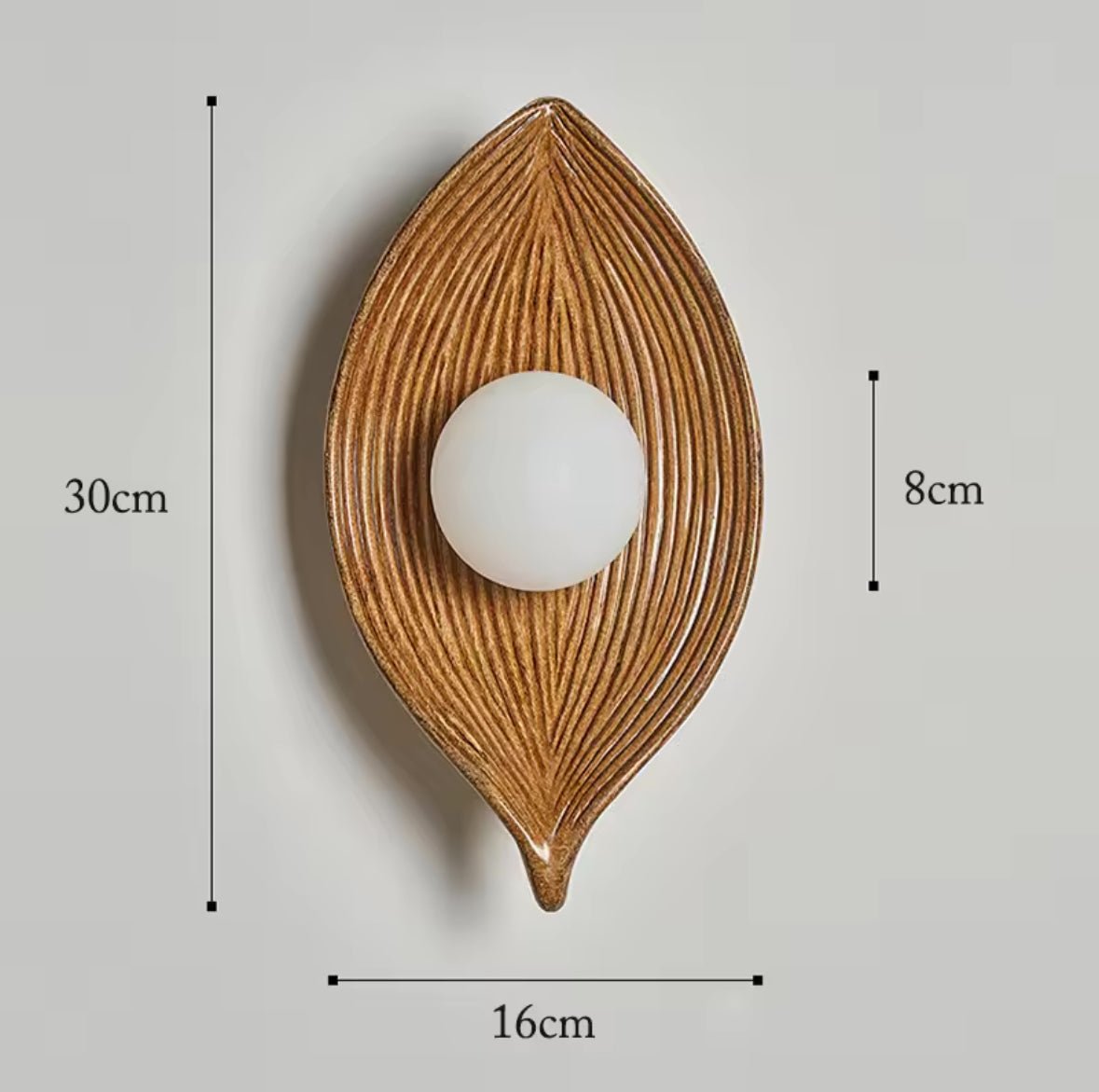 Leaf-Shaped Wall Light with Wooden Design