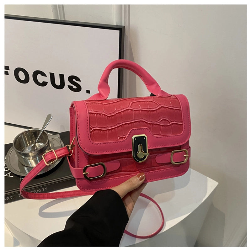 Women's Medium Pu Leather Solid Color Streetwear Square Magnetic Buckle Crossbody Bag