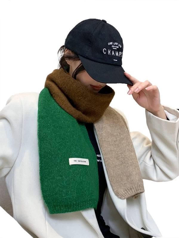 Women's Minimalist Color Block Acrylic Scarf