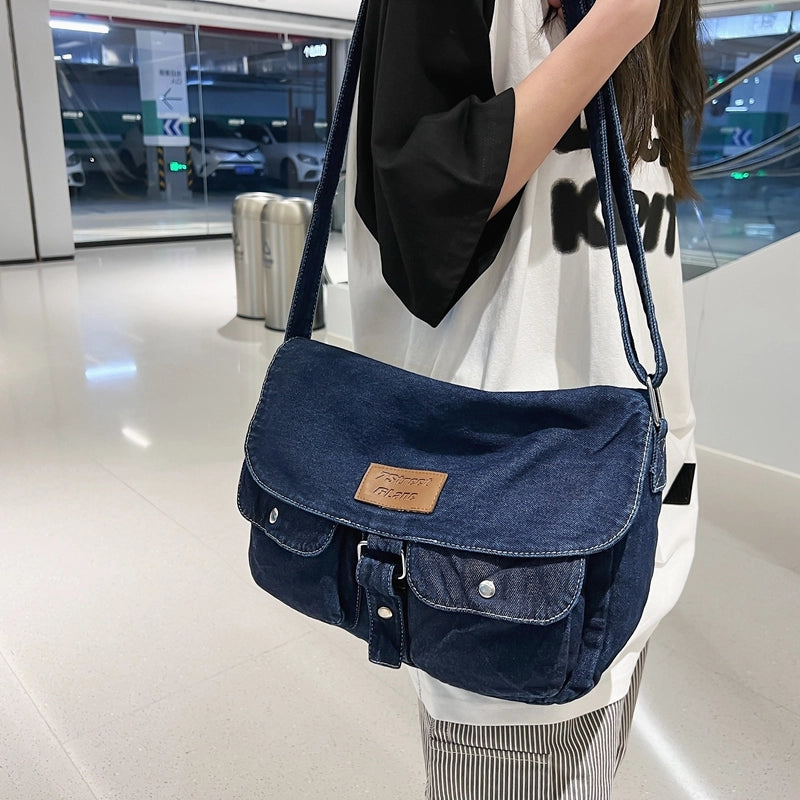 Women's Medium All Seasons Denim Classic Style Shoulder Bag