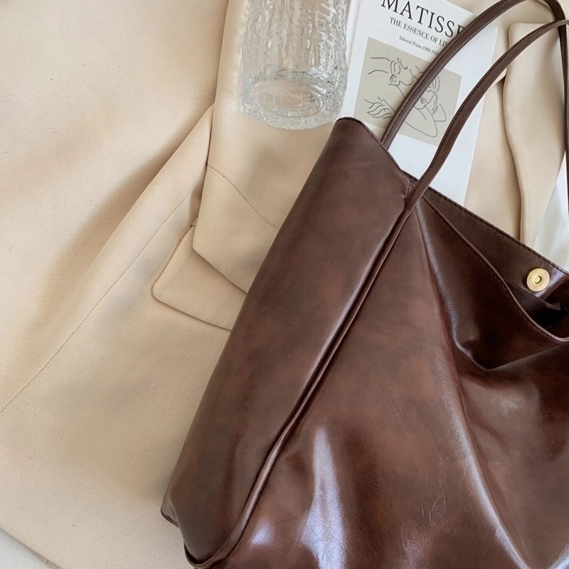 Women's Large Pu Leather Solid Color Streetwear Square Magnetic Buckle Shoulder Bag