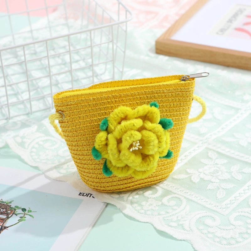 Women's Small Straw Solid Color Flower Vacation Beach Weave Round Zipper Straw Bag