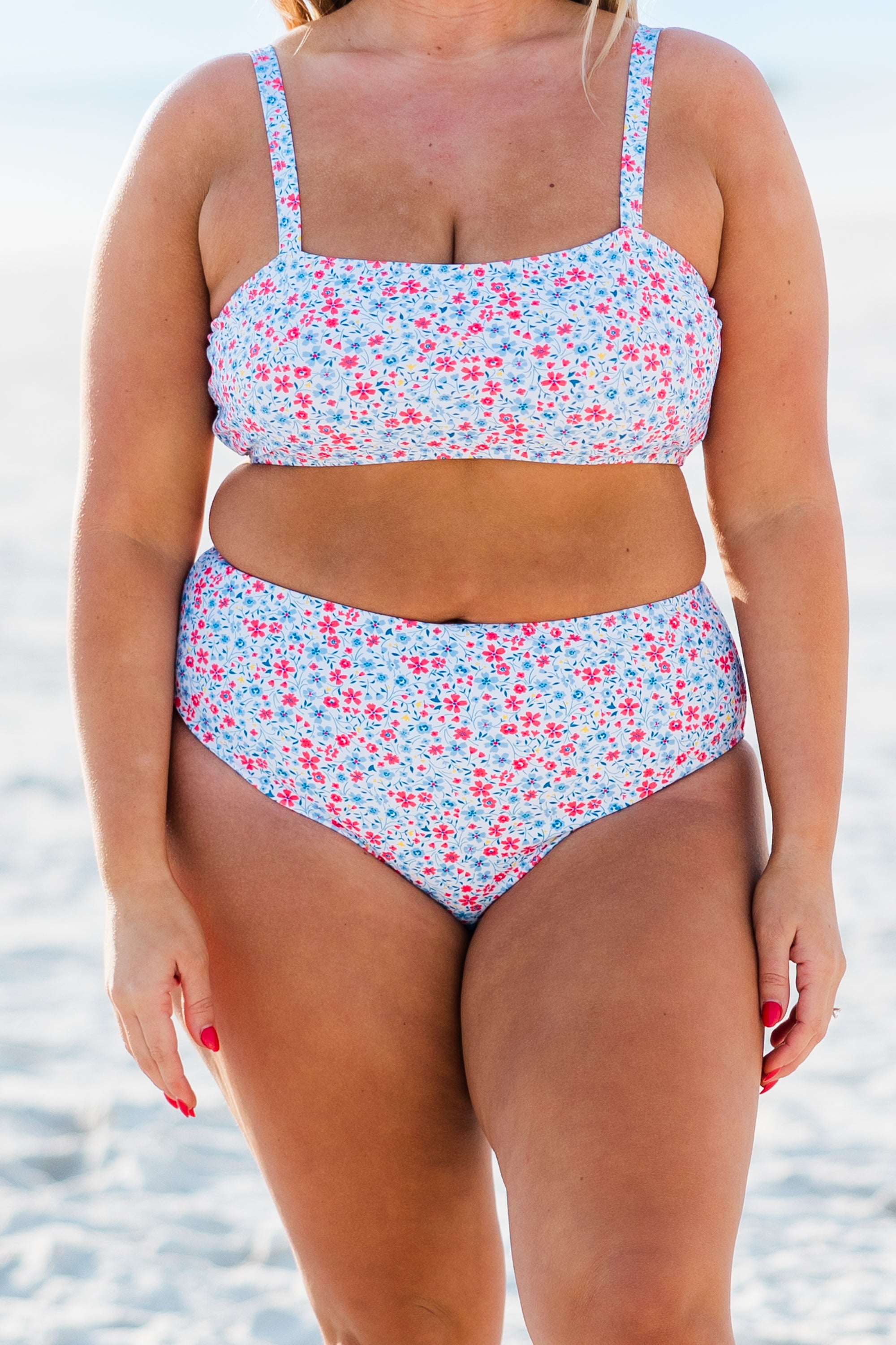 Lakeside Lover Swim Top. White Floral