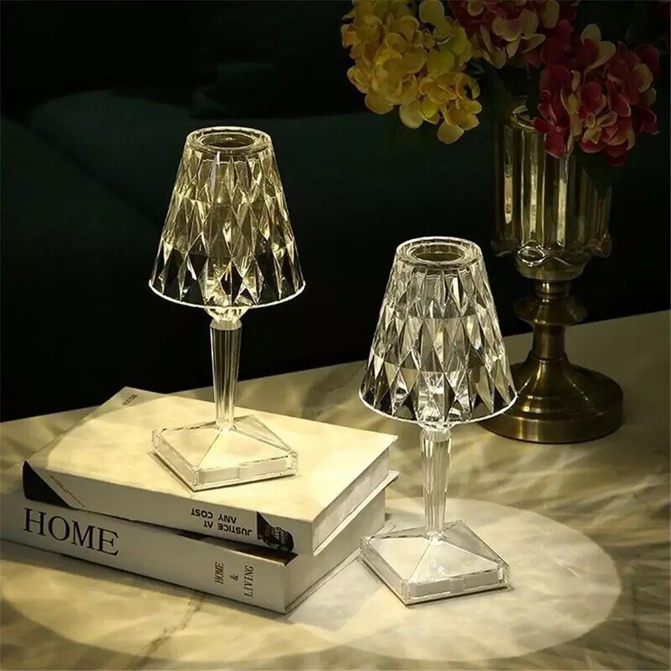 Crystal Table Lamp with Diamond-Cut Shade - USB