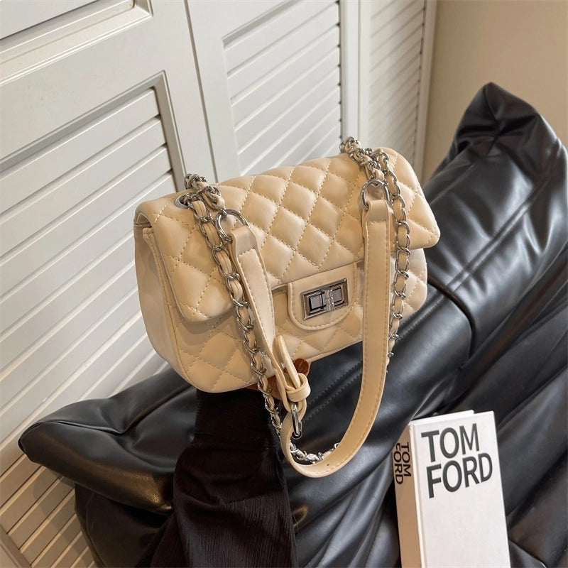 Women's All Seasons Pu Leather Lingge Streetwear Sewing Thread Square Lock Clasp Shoulder Bag