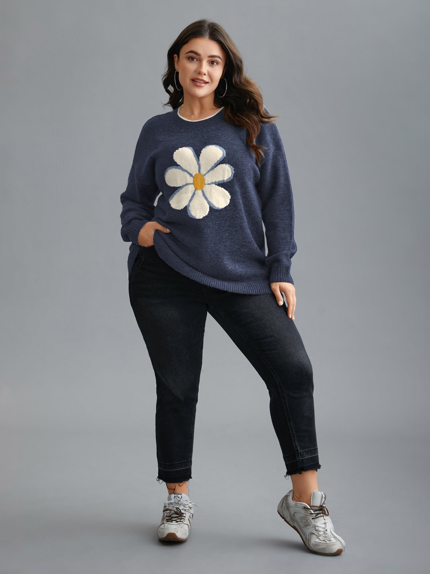 Floral Textured Crew Neck Pullover