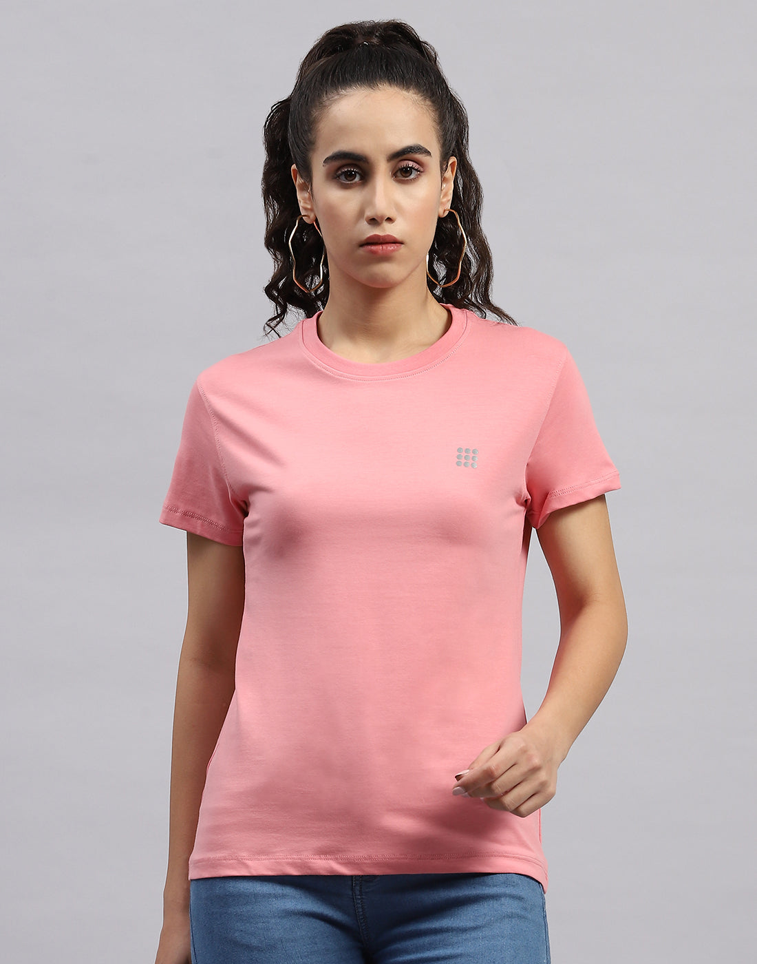 Women Pink Solid Round Neck Half Sleeve Top