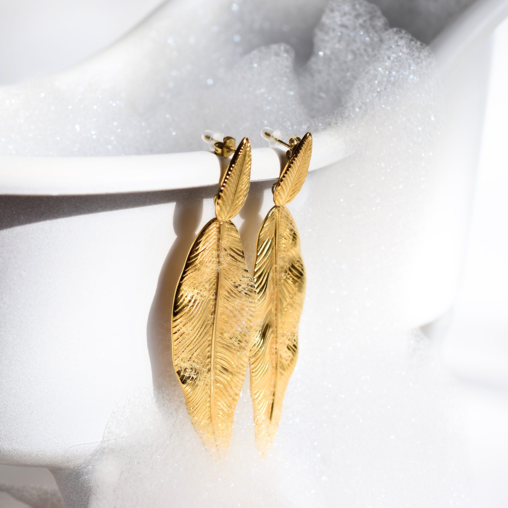 Dangled leaf studs - Gold