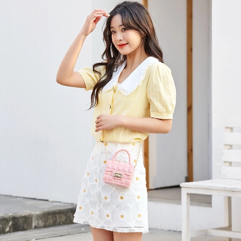 Women's Small PVC Solid Color Lingge Streetwear Lock Clasp Jelly Bag