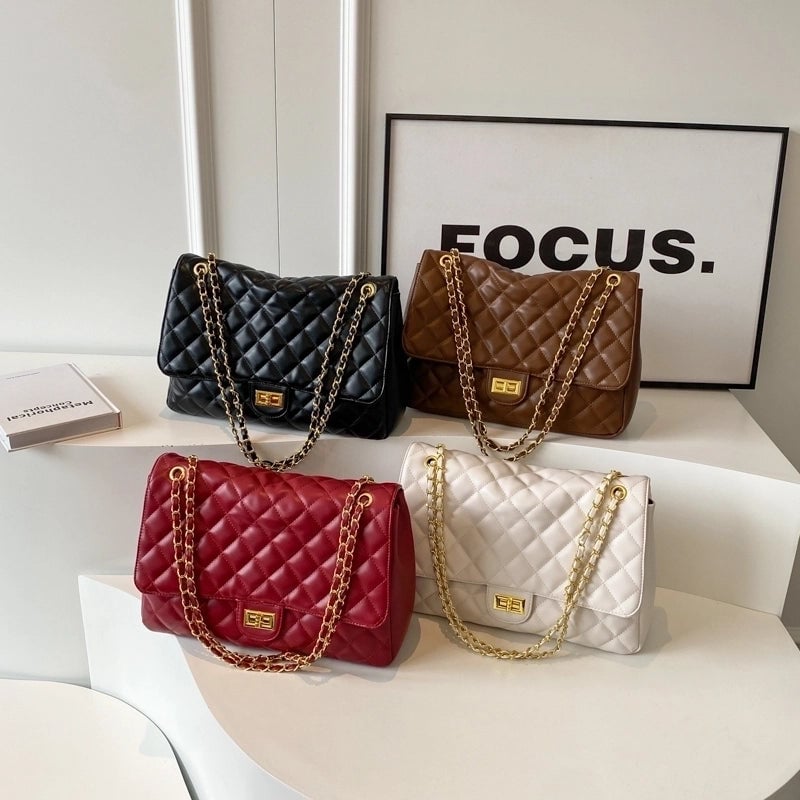 Women's Pu Leather Solid Color Classic Style Sewing Thread Square Lock Clasp Crossbody Bag