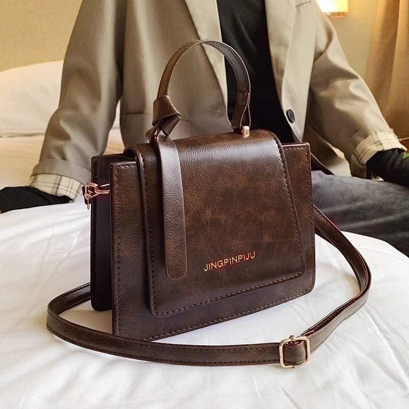 Women's Medium All Seasons Leather Classic Style Handbag