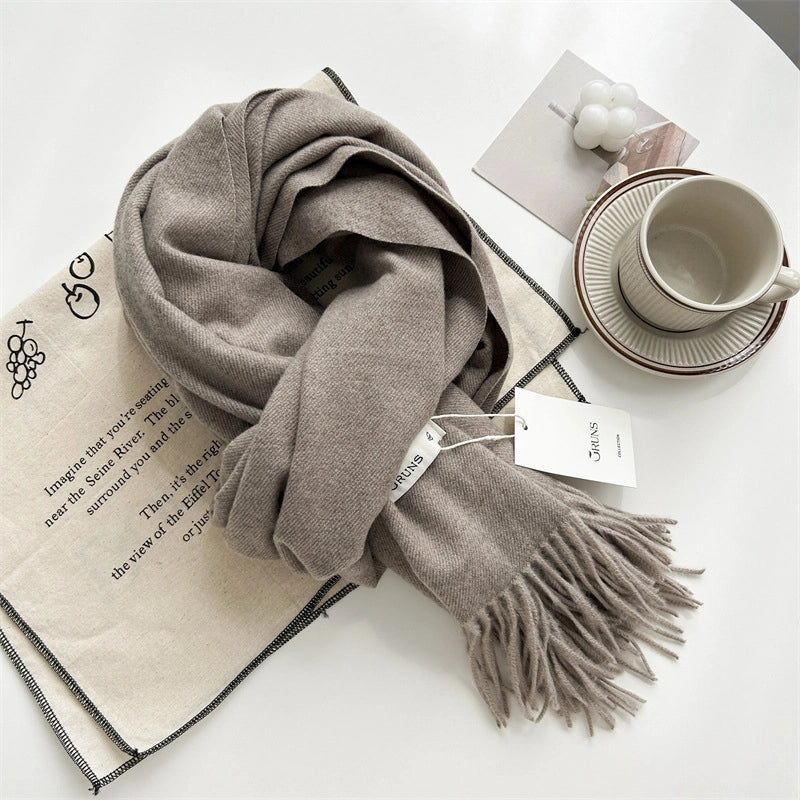 Women's Elegant Minimalist Solid Color Imitation Cashmere Tassel Scarf