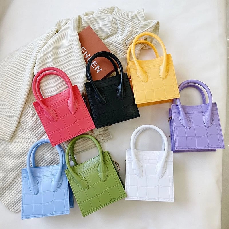 Women's Small All Seasons Pvc Solid Color Fashion Square Magnetic Buckle Handbag