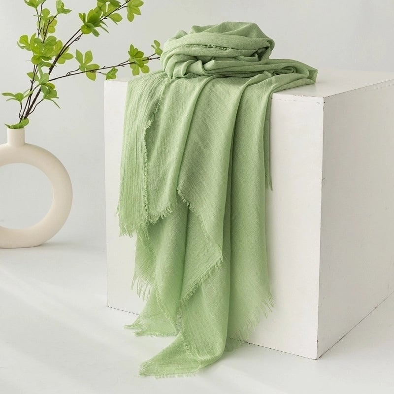 Women's Minimalist Solid Color Polyester Silk Scarf